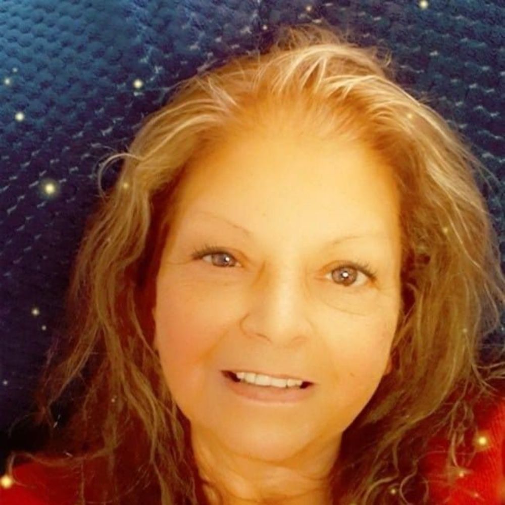 Meet your Posher, Anita